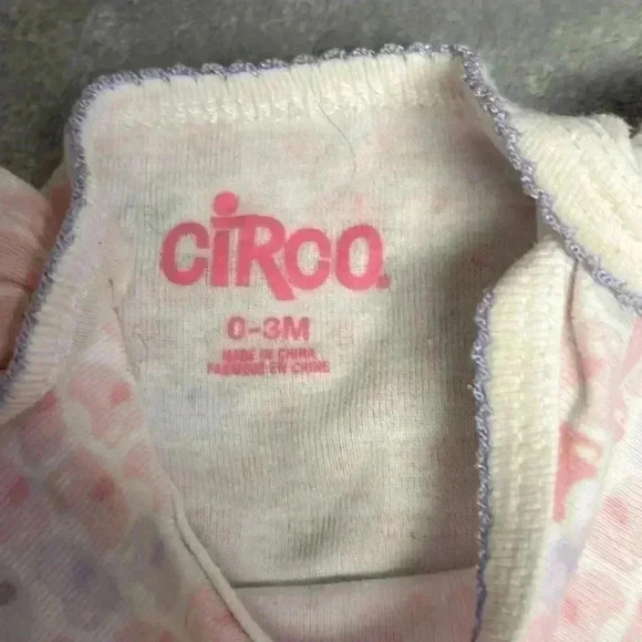 Circo - set of 3 Onesies. Sizes 0-3 months/3-6 months - Picture 5 of 8